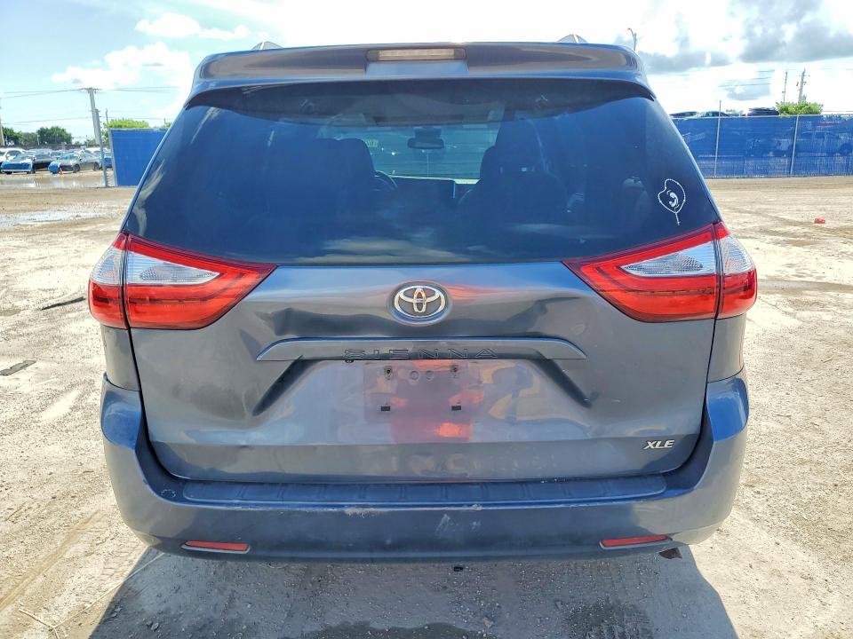 Auction sale of the 2015 Toyota Sienna, vin: 5TDYK3DC6FS549176, lot number: 62915786
