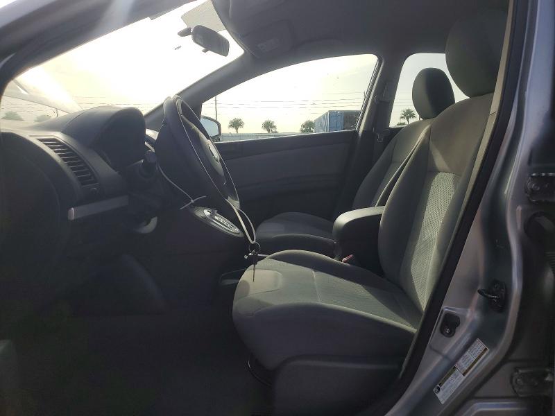 60950506 :رقم المزاد ، 3N1AB6AP1AL645907 vin ، 2010 Nissan Sentra مزاد بيع