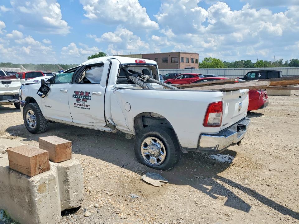 60019446 :رقم المزاد ، 3C6UR5DLXKG529924 vin ، 2019 Ram 2500 مزاد بيع