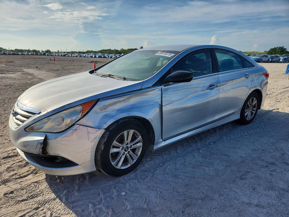 2014 Hyundai Sonata მანქანა იყიდება აუქციონზე, vin: 5NPEB4AC0EH890610, აუქციონის ნომერი: 59619376
