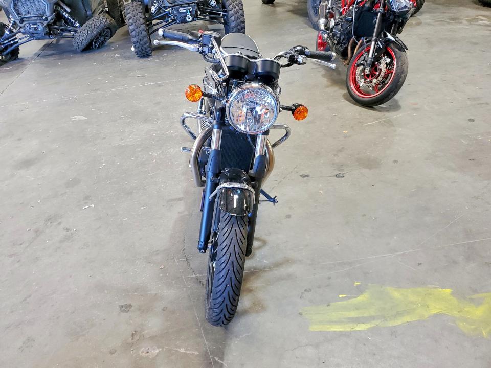 60186776 :رقم المزاد ، SMTD10G79RTBP5347 vin ، 2024 Triumph Motorcycle Bonneville مزاد بيع