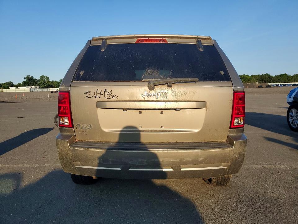 2005 Jeep Grand Cherokee მანქანა იყიდება აუქციონზე, vin: 1J4HR48N75C702767, აუქციონის ნომერი: 61663826