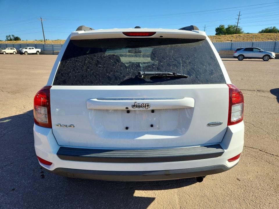2016 Jeep Compass მანქანა იყიდება აუქციონზე, vin: 1C4NJDEB0GD542237, აუქციონის ნომერი: 61754626