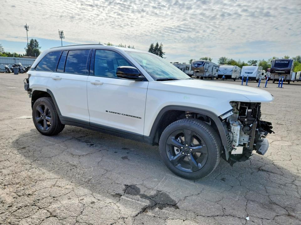 2026 Jeep Grand Cherokee მანქანა იყიდება აუქციონზე, vin: 1C4RJHBR7TC236498, აუქციონის ნომერი: 61731626
