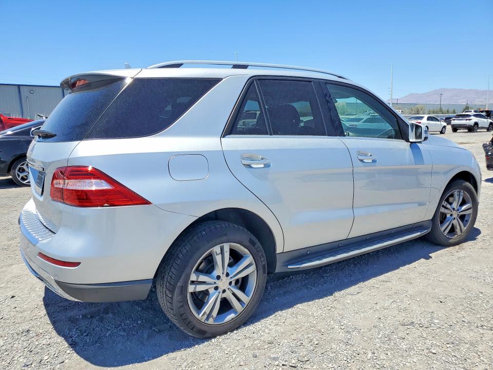 2014 Mercedes-benz Ml მანქანა იყიდება აუქციონზე, vin: 4JGDA5JB3EA329218, აუქციონის ნომერი: 60444866