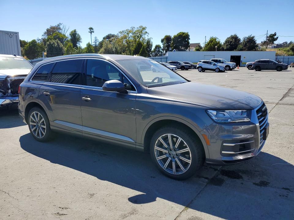 2019 Audi Q7 მანქანა იყიდება აუქციონზე, vin: WA1LAAF74KD020942, აუქციონის ნომერი: 61493376