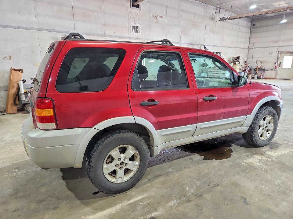 2007 Ford Escape მანქანა იყიდება აუქციონზე, vin: 1FMYU93137KB68905, აუქციონის ნომერი: 60416076