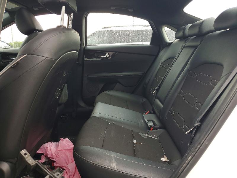 2024 Kia Forte მანქანა იყიდება აუქციონზე, vin: 3KPF54AD0RE726157, აუქციონის ნომერი: 59879336