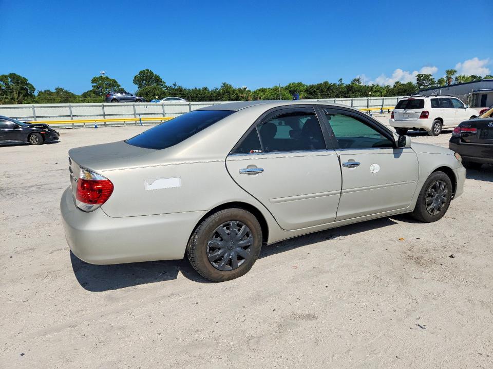 Продажа на аукционе авто 2005 Toyota Camry, vin: 4T1BE32K55U429608, номер лота: 62125176