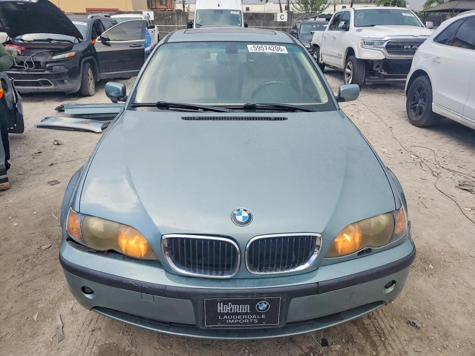2004 Bmw 325 მანქანა იყიდება აუქციონზე, vin: WBAET37454NJ42387, აუქციონის ნომერი: 59574206