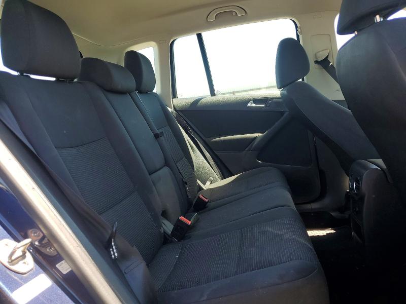 60430086 :رقم المزاد ، WVGAV7AX6FW524233 vin ، 2015 Volkswagen Tiguan مزاد بيع