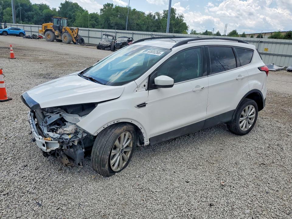 60865266 :رقم المزاد ، 1FMCU9HD3KUB52374 vin ، 2019 Ford Escape مزاد بيع
