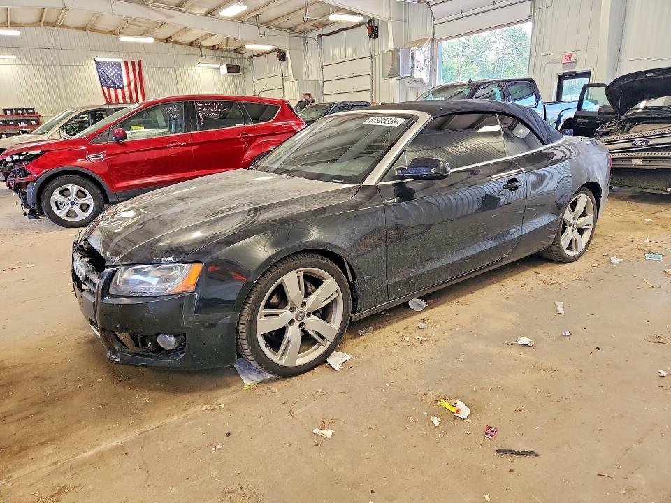 61985336 :رقم المزاد ، WAULFAFH6BN009612 vin ، 2011 Audi A5 مزاد بيع