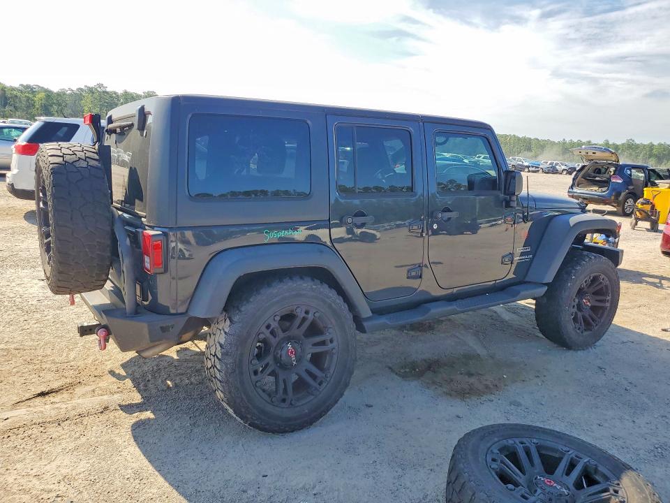 60450506 :رقم المزاد ، 1C4BJWDG1HL662468 vin ، 2017 Jeep Wrangler Unlimited مزاد بيع