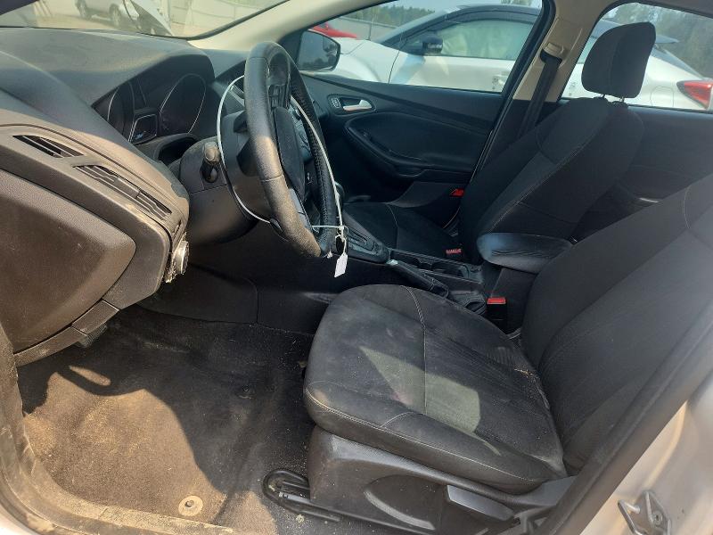 61059296 :رقم المزاد ، 1FADP3F29FL278416 vin ، 2015 Ford Focus مزاد بيع