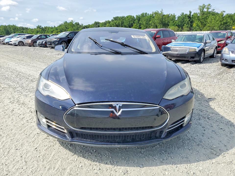 Продажа на аукционе авто 2013 Tesla Model S, vin: 5YJSA1CP5DFP27162, номер лота: 61699126