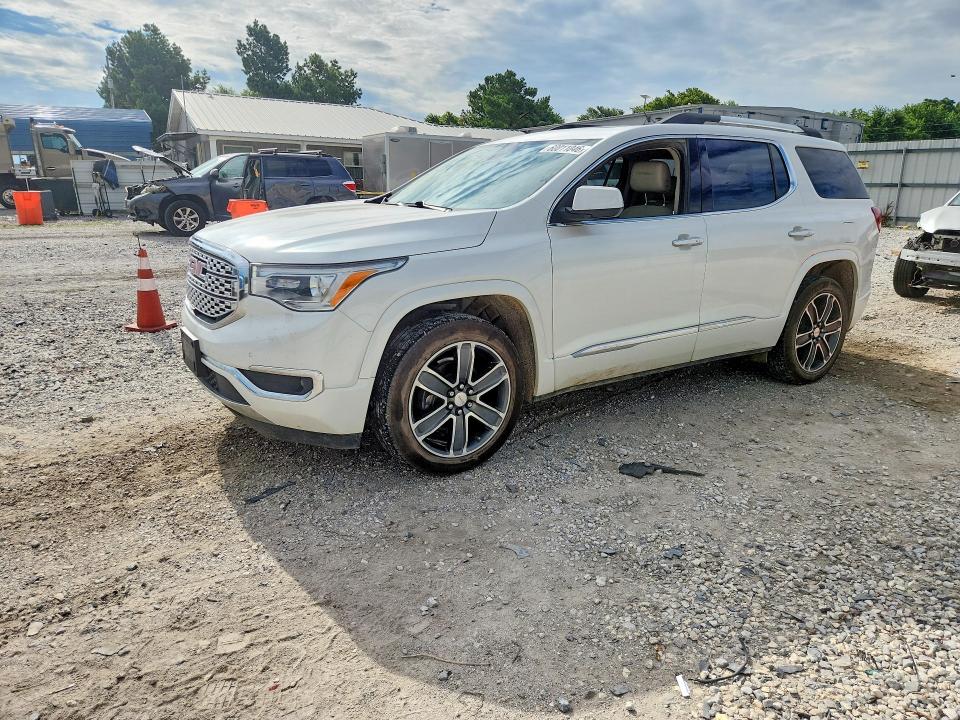 60011046 :رقم المزاد ، 1GKKNPLS9JZ243534 vin ، 2018 Gmc Acadia مزاد بيع