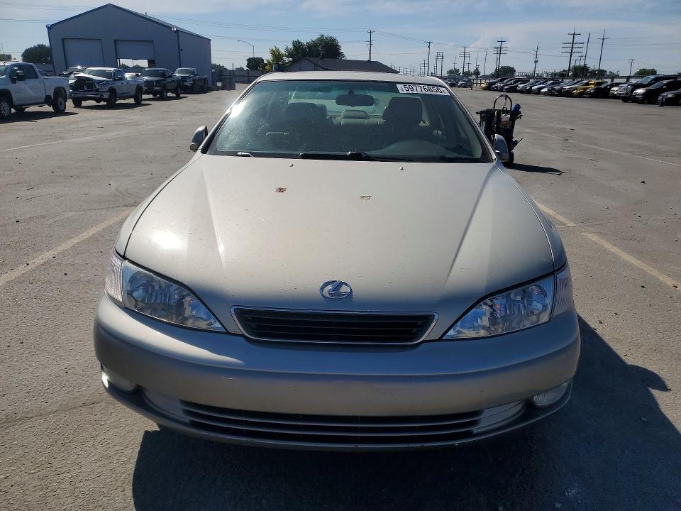 59776856 :رقم المزاد ، JT8BF28G4W5021416 vin ، 1998 Lexus Es مزاد بيع