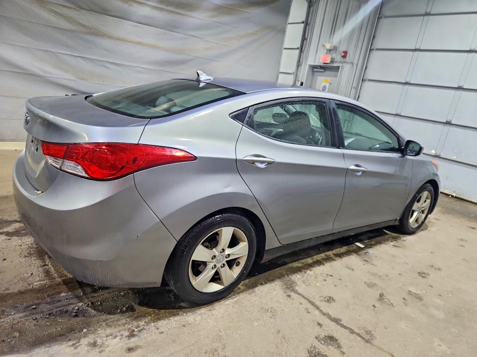 62964696 :رقم المزاد ، KMHDH4AE7DU618373 vin ، 2013 Hyundai Elantra مزاد بيع