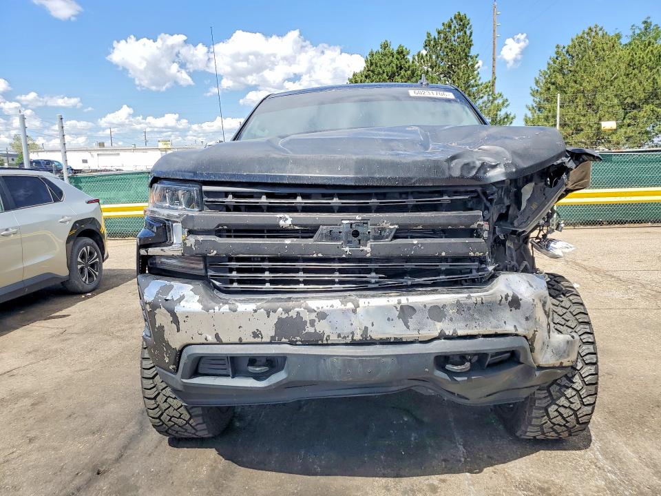 2020 Chevrolet Silverado მანქანა იყიდება აუქციონზე, vin: 1GCUYDED5LZ131423, აუქციონის ნომერი: 60231706