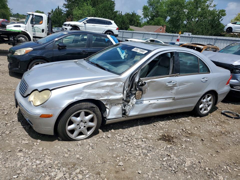 Aukcja sprzedaży 2004 Mercedes-benz C, vin: WDBRF61J04F549263, numer aukcji: 55671666