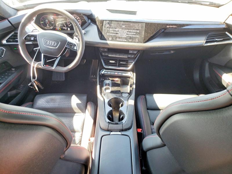 2022 Audi Rs E-tron Gt მანქანა იყიდება აუქციონზე, vin: WAUAHBFW4N7904711, აუქციონის ნომერი: 61547786