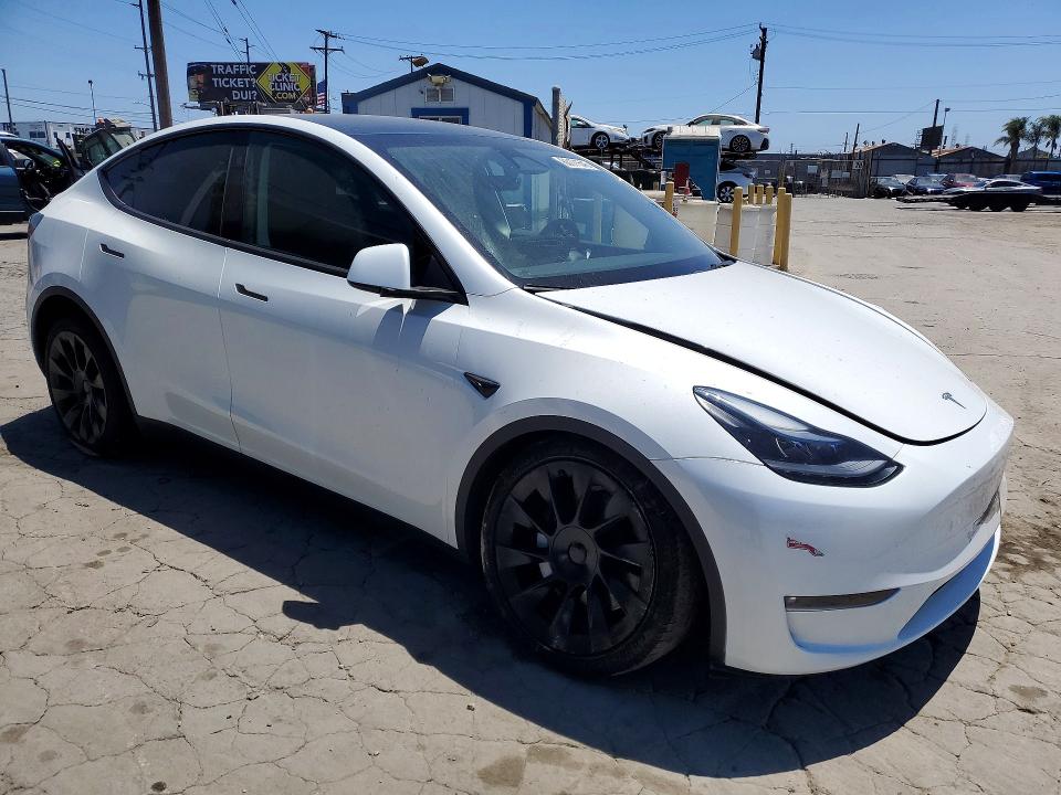 Продажа на аукционе авто 2024 Tesla Model Y, vin: 7SAYGAEE5RF042917, номер лота: 60171546