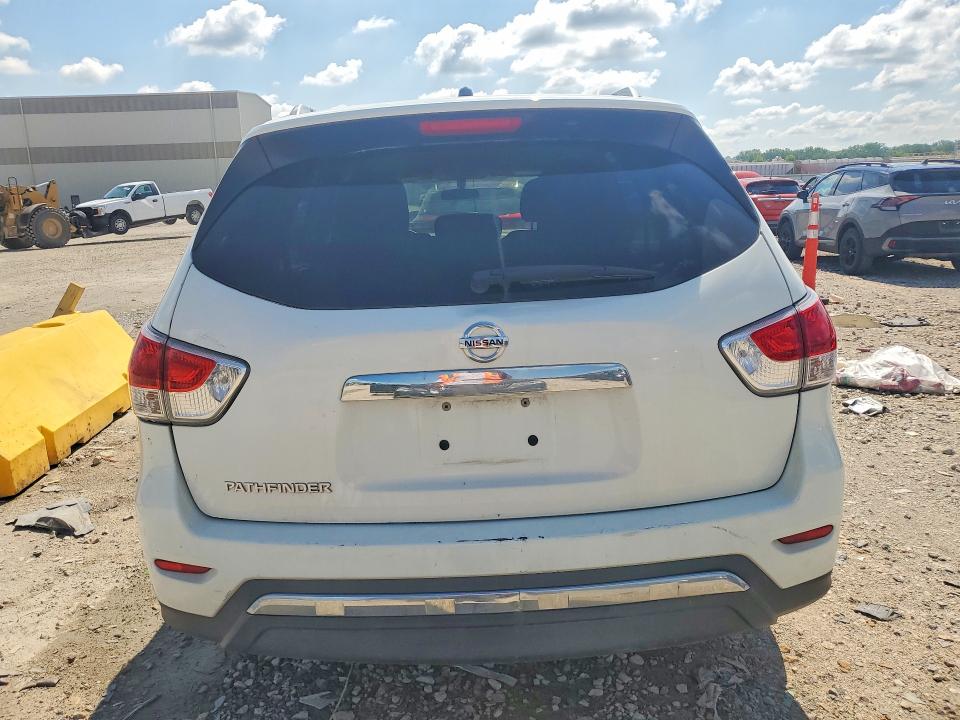59721046 :رقم المزاد ، 5N1AR2MNXGC633153 vin ، 2016 Nissan Pathfinder مزاد بيع