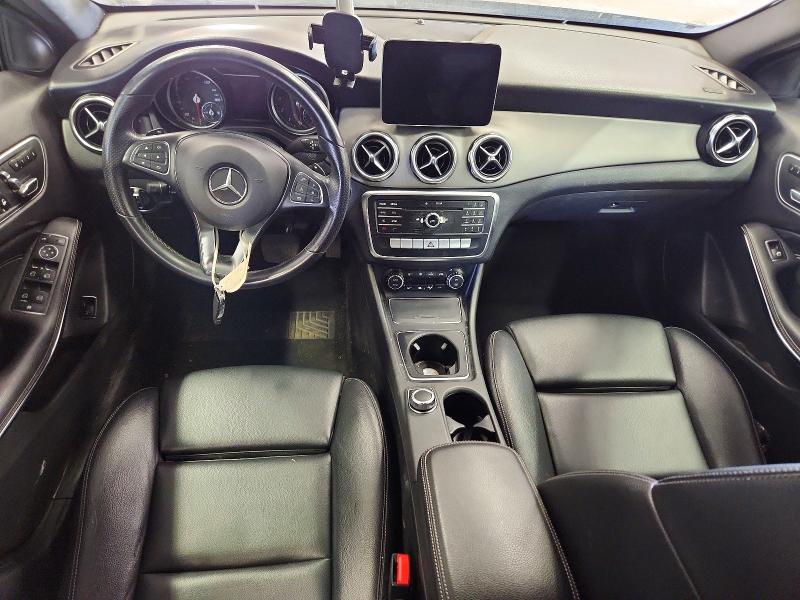 62460696 :رقم المزاد ، W1NTG4EB1LJ702345 vin ، 2020 Mercedes-benz Gla مزاد بيع