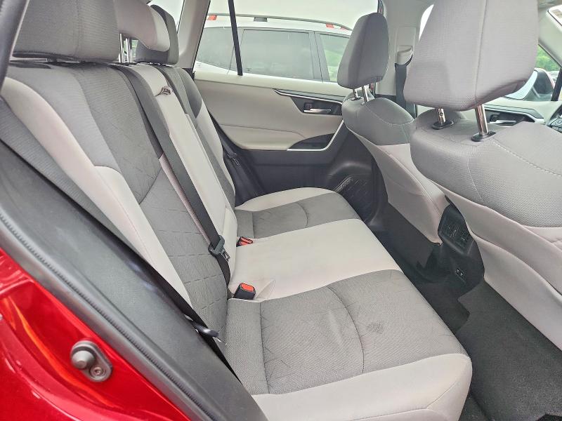 2021 Toyota Rav4 მანქანა იყიდება აუქციონზე, vin: 2T3P1RFV3MW248036, აუქციონის ნომერი: 61446276