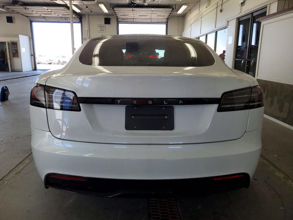 60428286 :رقم المزاد ، 5YJSA1E50RF532878 vin ، 2024 Tesla Model S مزاد بيع