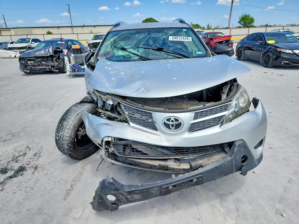 59912426 :رقم المزاد ، JTMZFREV2FJ056765 vin ، 2015 Toyota Rav4 مزاد بيع