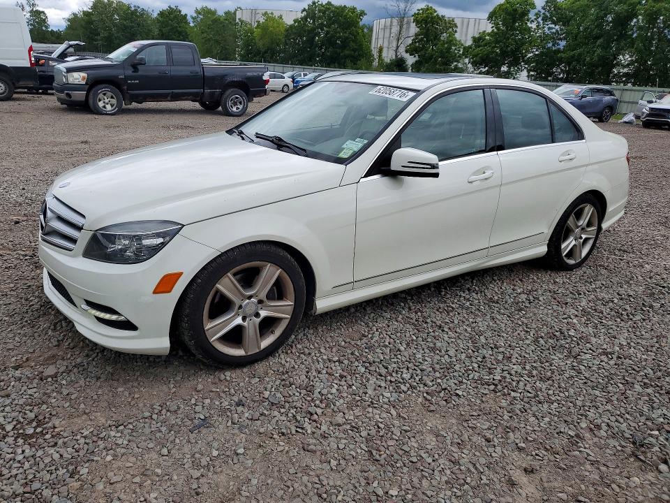 62058716 :رقم المزاد ، WDDGF8BB6BR153156 vin ، 2011 Mercedes-benz C مزاد بيع