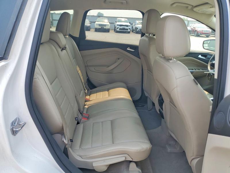 61748426 :رقم المزاد ، 1FMCU9JX1GUC79717 vin ، 2016 Ford Escape مزاد بيع