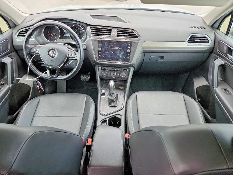 Продажа на аукционе авто 2018 Volkswagen Tiguan, vin: 3VV3B7AX4JM104681, номер лота: 61017756