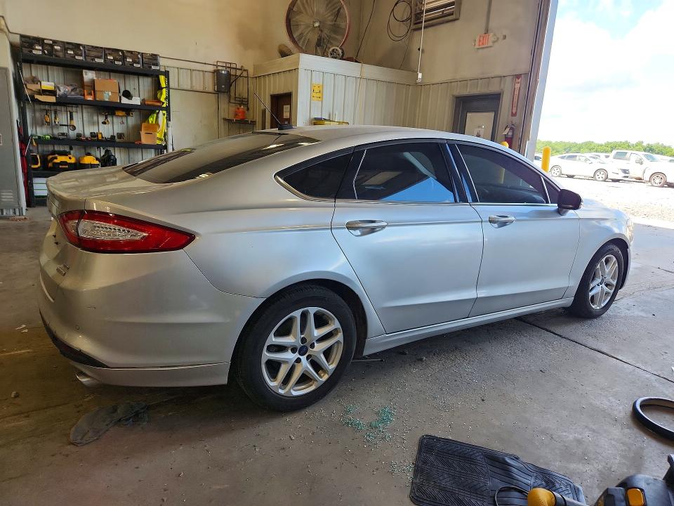 59849906 :رقم المزاد ، 1FA6P0HD2G5107342 vin ، 2016 Ford Fusion مزاد بيع