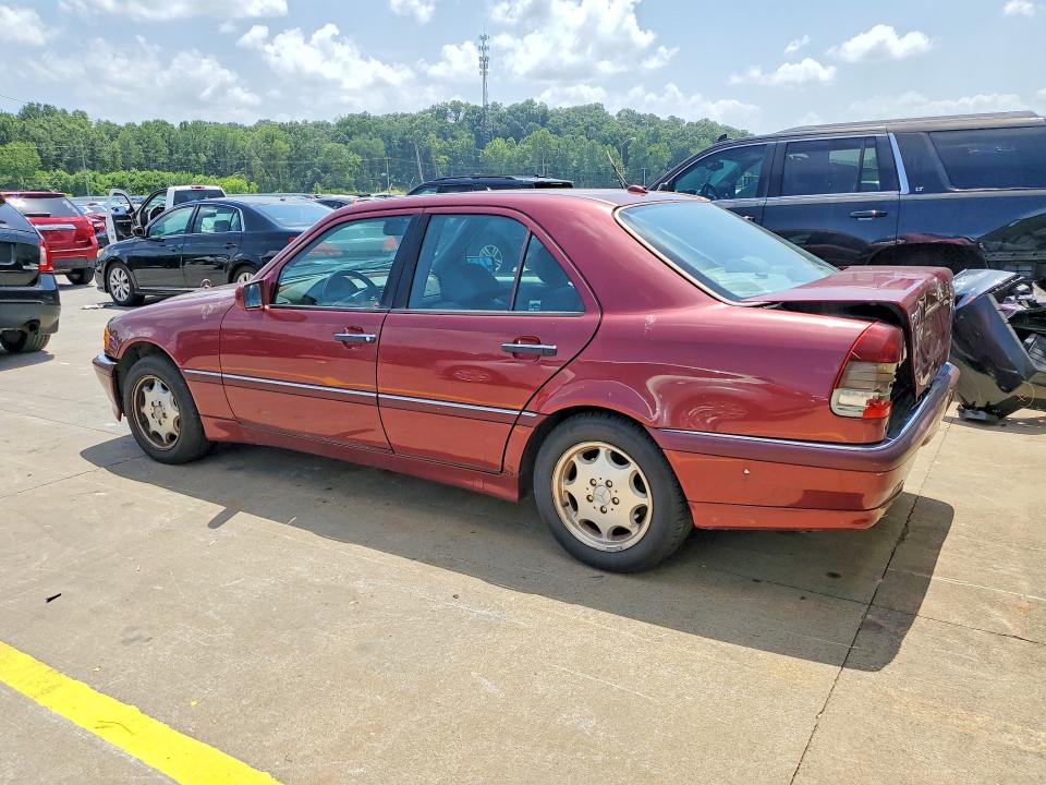 2000 Mercedes-benz C მანქანა იყიდება აუქციონზე, vin: WDBHA29G2YA820015, აუქციონის ნომერი: 59114276