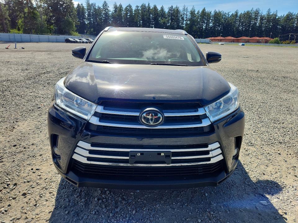 2018 Toyota Highlander მანქანა იყიდება აუქციონზე, vin: 5TDJZRFH9JS905993, აუქციონის ნომერი: 59403476