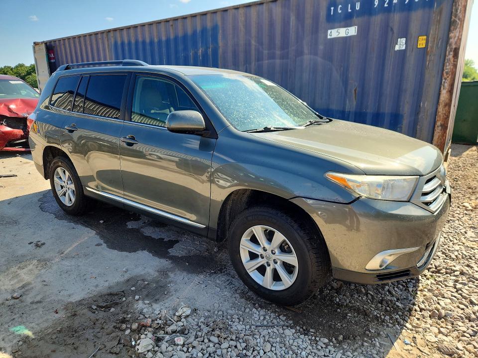 62060986 :رقم المزاد ، 5TDBK3EH5BS070502 vin ، 2011 Toyota Highlander مزاد بيع