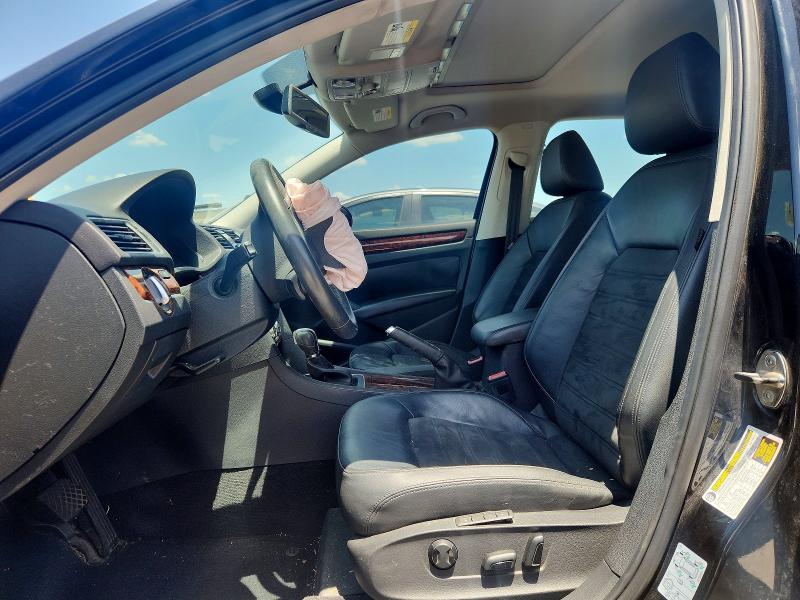 60090256 :رقم المزاد ، 1VWCM7A39CC096231 vin ، 2012 Volkswagen Passat مزاد بيع