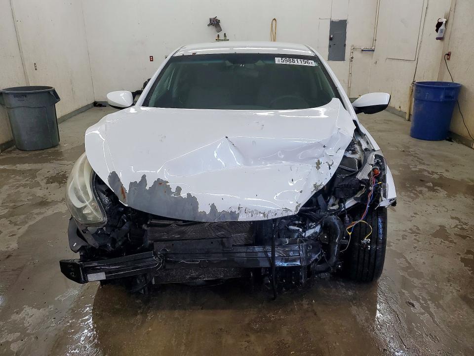 59881196 :رقم المزاد ، 5NPDH4AE3GH774199 vin ، 2016 Hyundai Elantra مزاد بيع