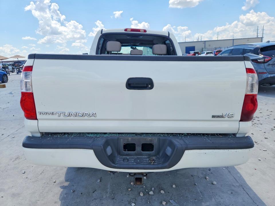 59694106 :رقم المزاد ، 5TBET38165S497449 vin ، 2005 Toyota Tundra مزاد بيع
