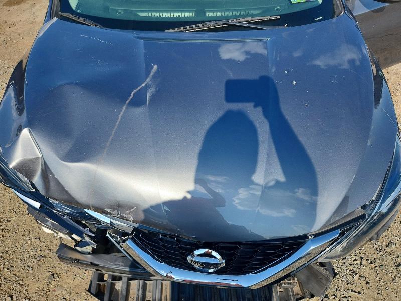 62489636 :رقم المزاد ، 3N1AB7AP2KY323884 vin ، 2019 Nissan Sentra مزاد بيع