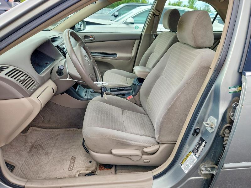 2005 Toyota Camry მანქანა იყიდება აუქციონზე, vin: 4T1BF32K15U605860, აუქციონის ნომერი: 61483226