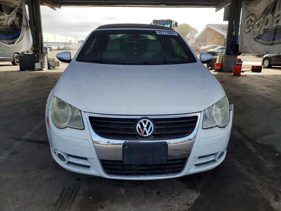 62715666 :رقم المزاد ، WVWFA71F99V015423 vin ، 2009 Volkswagen Eos مزاد بيع