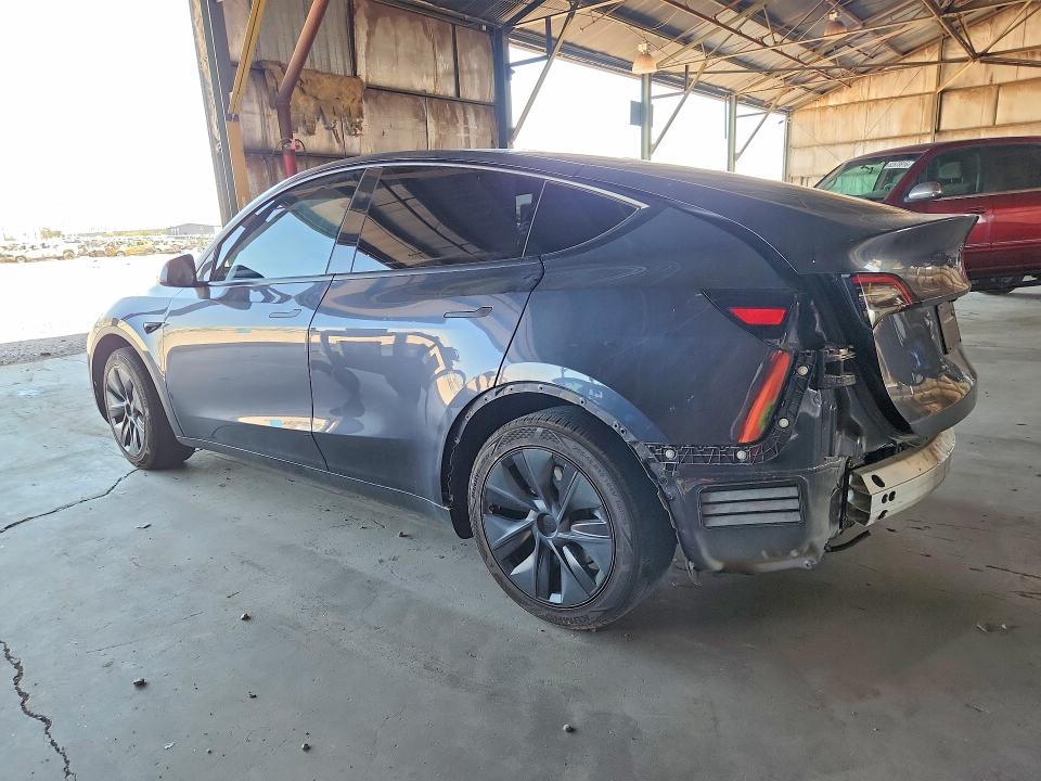 2024 Tesla Model Y მანქანა იყიდება აუქციონზე, vin: 7SAYGDED2RF122121, აუქციონის ნომერი: 62858006