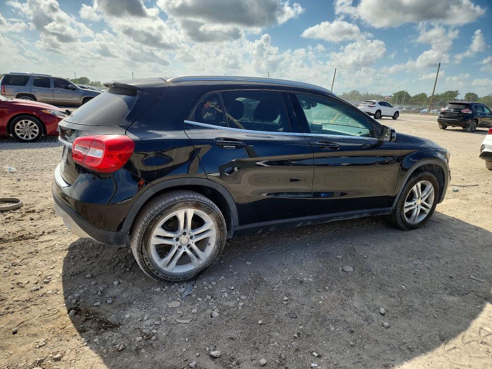 2015 Mercedes-benz Gla მანქანა იყიდება აუქციონზე, vin: WDCTG4GB0FJ038445, აუქციონის ნომერი: 62214326
