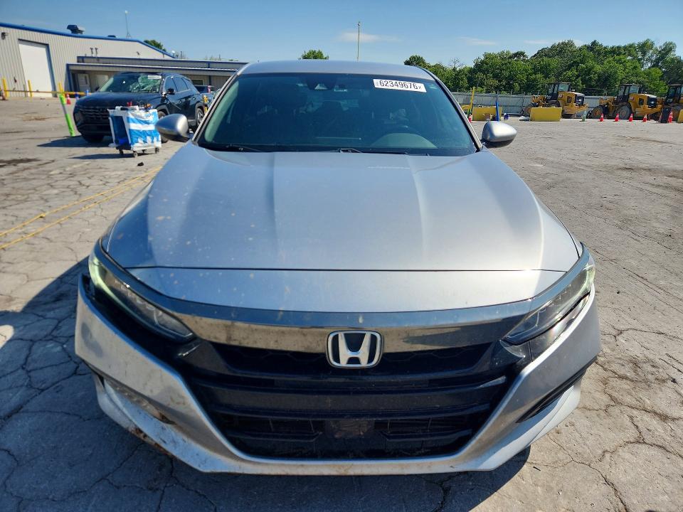 2018 Honda Accord მანქანა იყიდება აუქციონზე, vin: 1HGCV1F36JA248904, აუქციონის ნომერი: 62349676