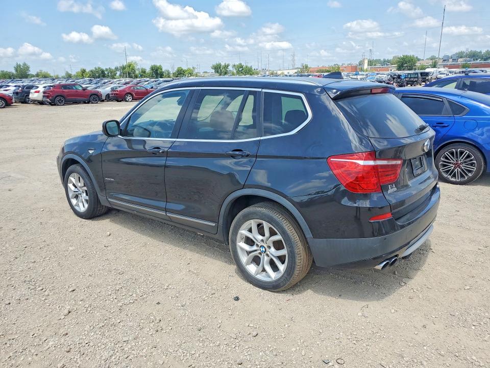 61016066 :رقم المزاد ، 5UXWX7C55BLL15317 vin ، 2011 Bmw X3 مزاد بيع