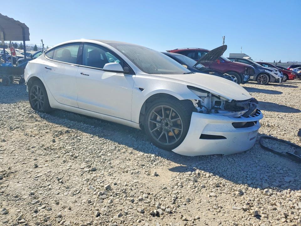 Продажа на аукционе авто 2023 Tesla Model 3, vin: 5YJ3E1EA1PF600883, номер лота: 61227606